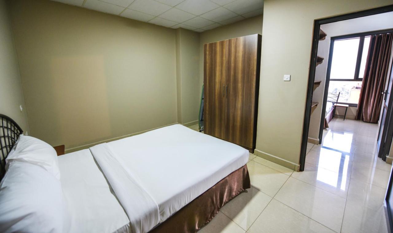 Kampala Boulevard Suites Ngoại thất bức ảnh